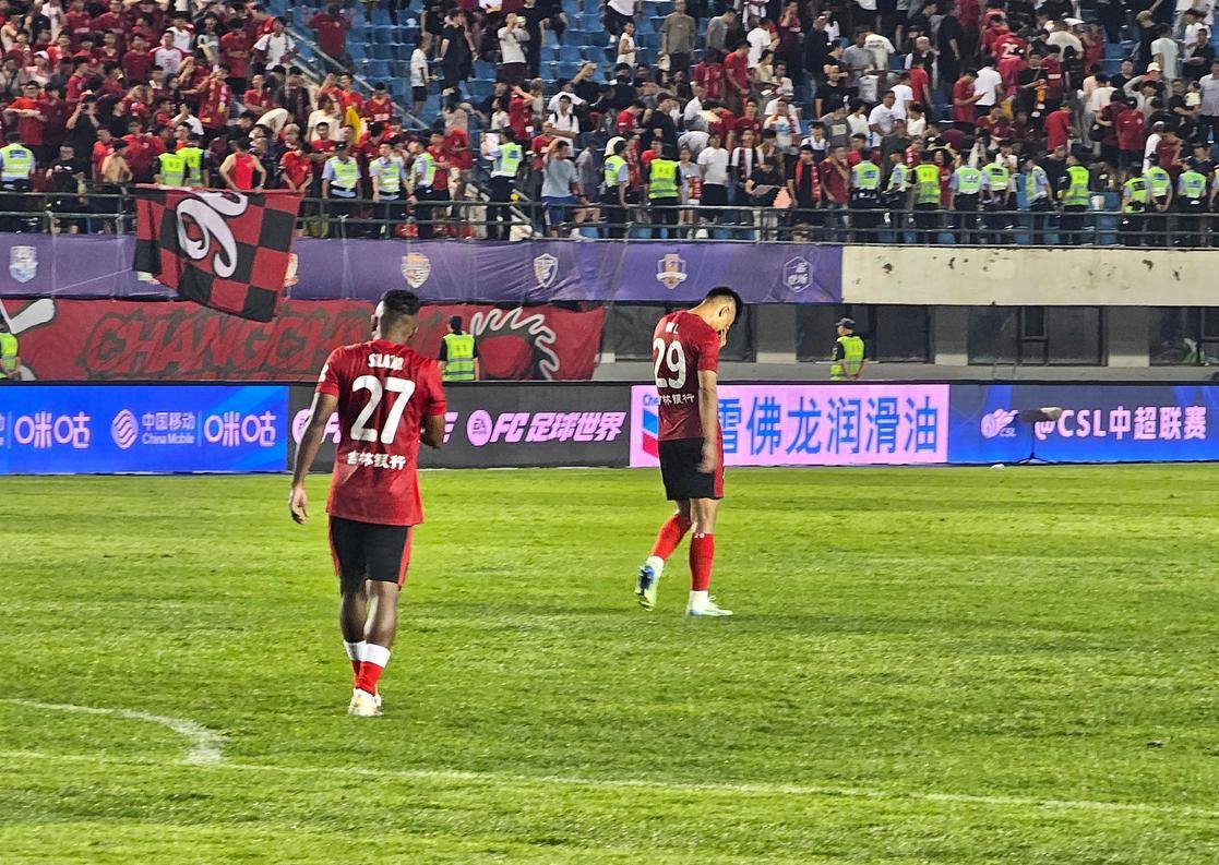 进攻都面临 进攻都面临