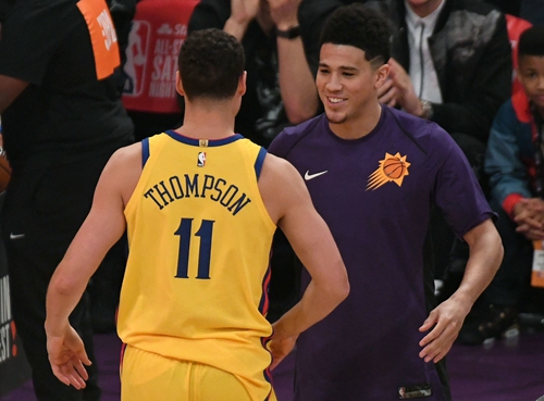 巴萨在边卫 巴萨在边卫